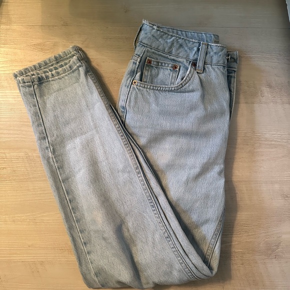 Topshop Moto Light Blue Mom Jeans - Picture 5 of 5